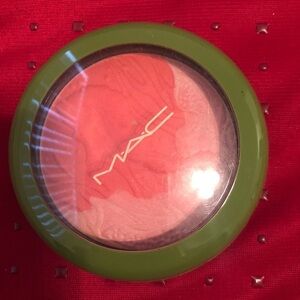 MAC Marine Life Highlighter